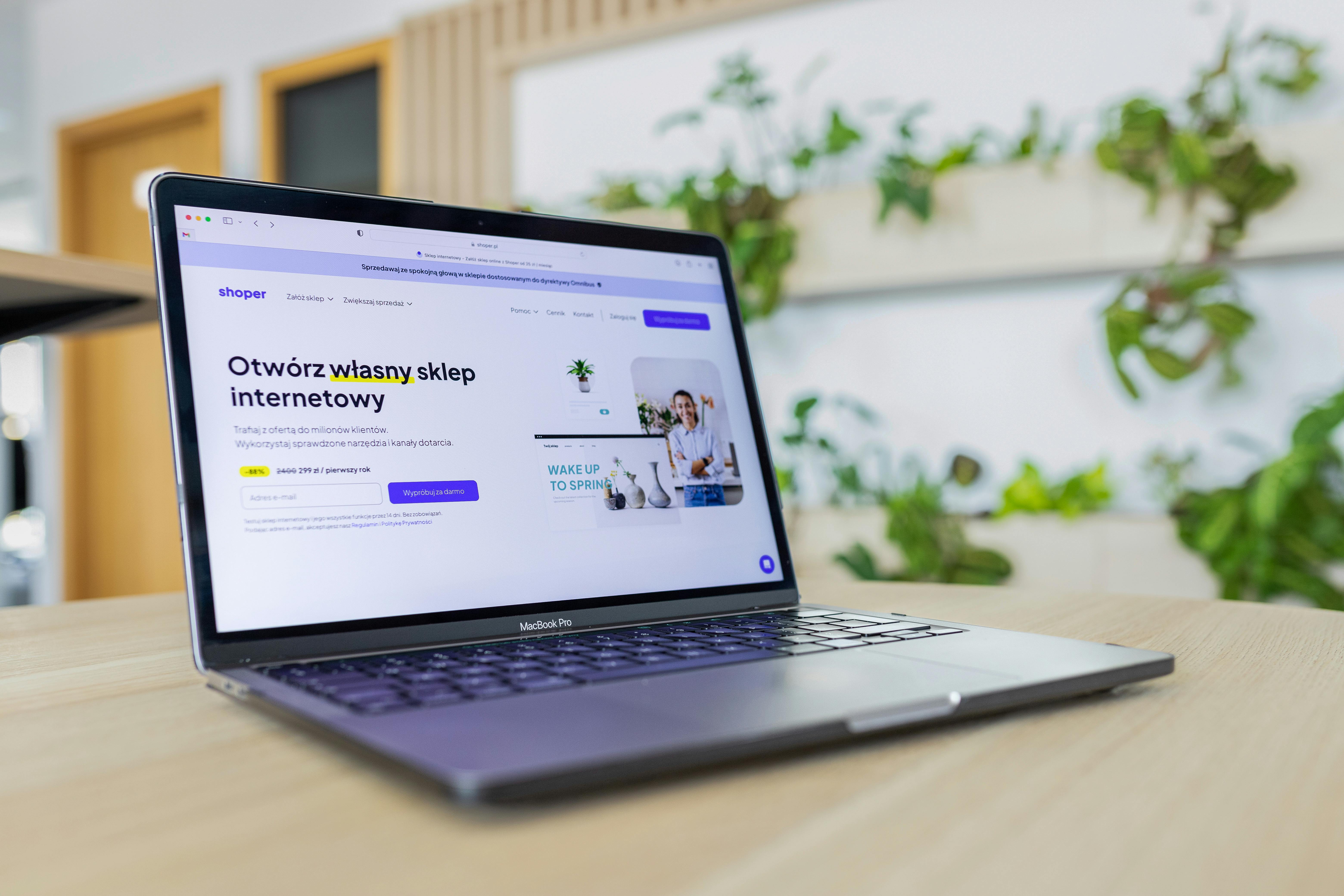 High-Converting Landing Page: What Really Drives Clicks, Leads &amp; Sales